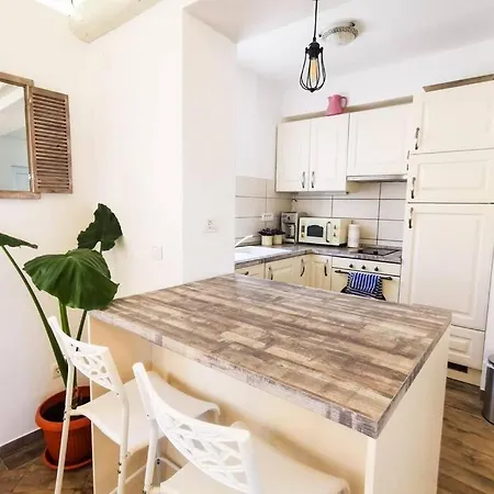 House Diana - Heated Swimming Pool And Jacuzzi * ויר