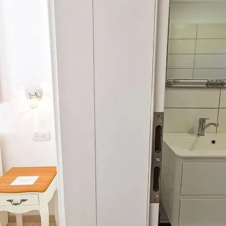 וילה House Diana - Heated Swimming Pool And Jacuzzi ויר