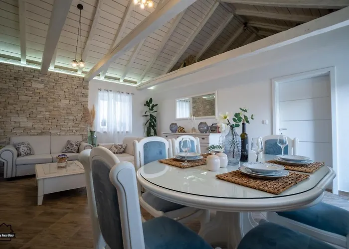Villa House Diana - Heated Swimming Pool And Jacuzzi *