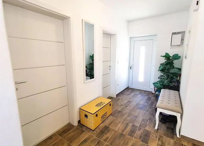 House Diana - Heated Swimming Pool And Jacuzzi * Вир