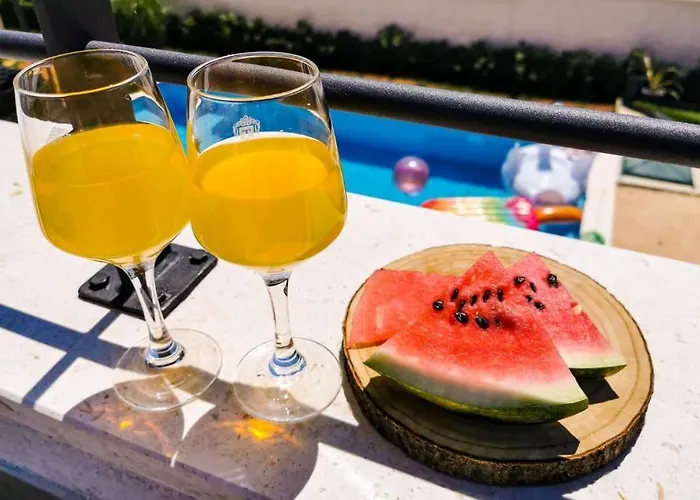 Вилла House Diana - Heated Swimming Pool And Jacuzzi