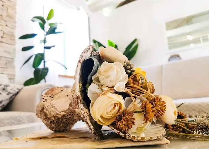 House Diana - Heated Swimming Pool And Jacuzzi Вир